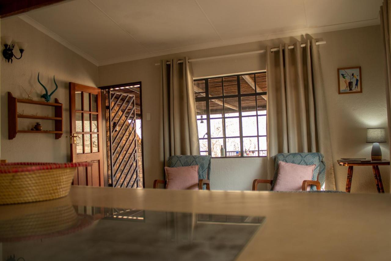 Hello Kruger Hideaway Cottage & Skilpad Studio Marloth Park Exterior photo